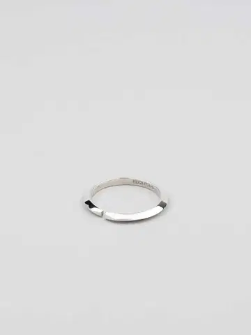 언노운. U503 " TRIANGLE " RING / SILVER