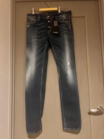 DSQUARED2 디스퀘어드 슬림 데님 46