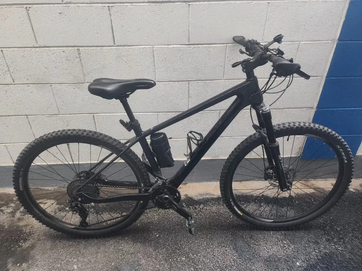 스타카토 카본프레임 mtb 판매합니다.