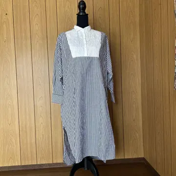 미즈이로 인드 롱 셔츠 원피스