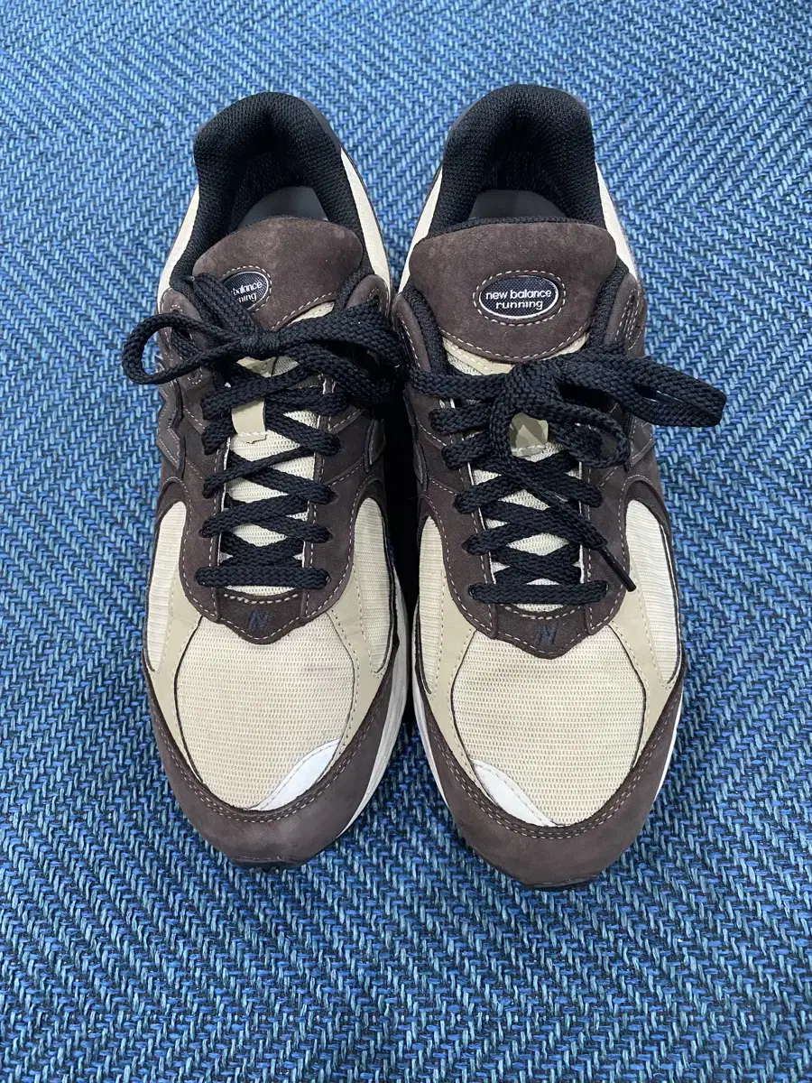 뉴발란스 2002r 브라운 275