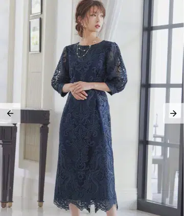 자수 레이스 백 리본 타이트 드레스 niana M 사이즈