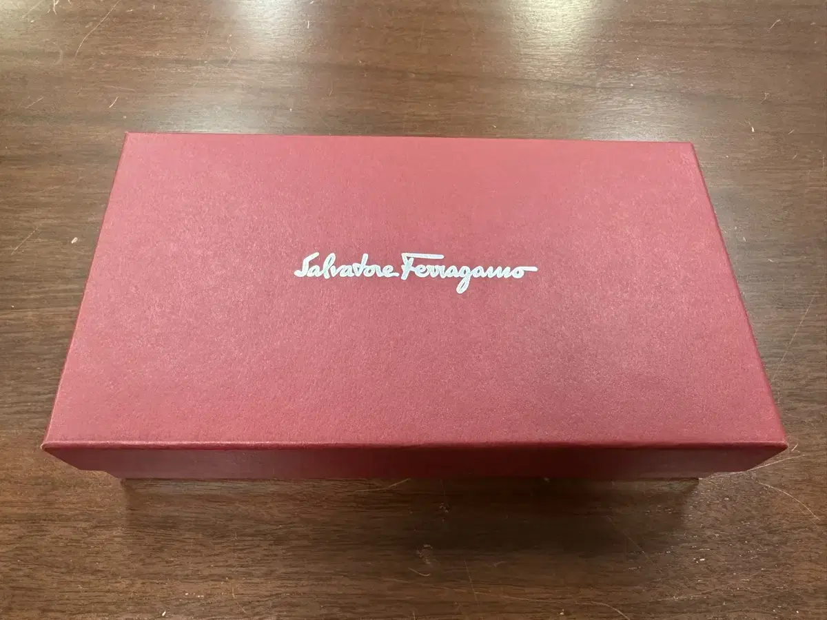 새상품 페라가모 Ferragamo 명품 장지갑 지갑 핸드백