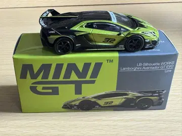 MINI GT 1/64 람보르기니 아벤타도르 라임