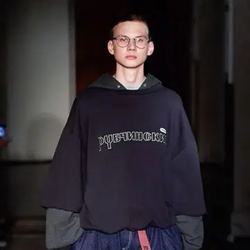 Gosha Rubchinskiy (고샤 루브친스키) 18ss 후드티