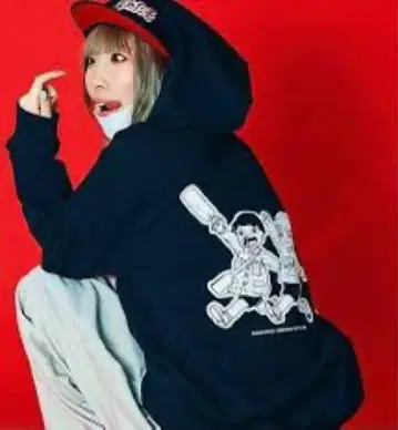 마타소 마코토짱 콜라보 후드티