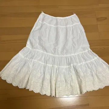 핑크 하우스 자수 페티코트