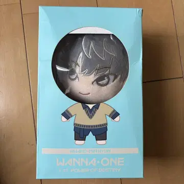 WANNA ONE의 공식 인형