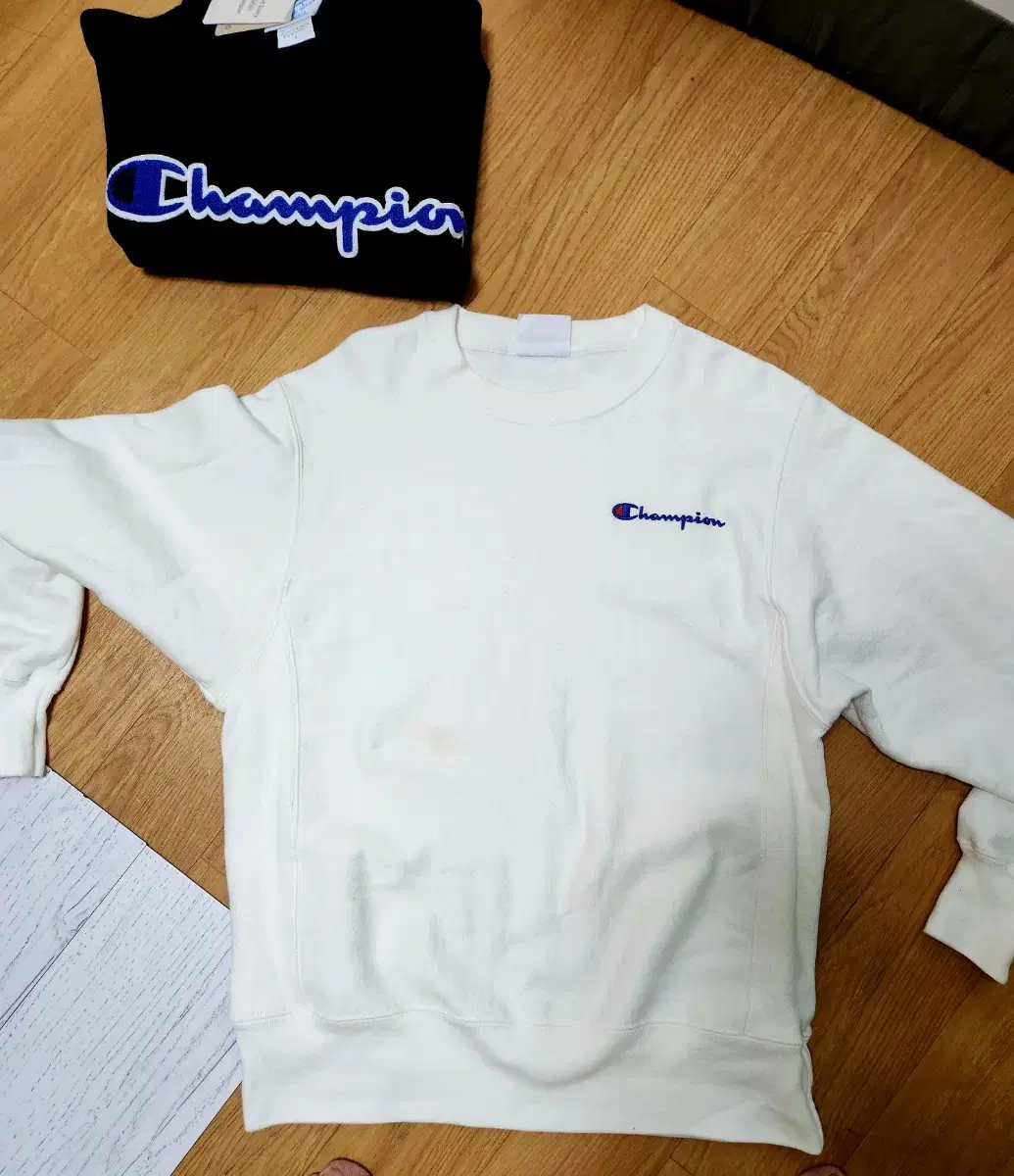 챔피온 x 빔즈 S 사이즈 champion x beams ㅡ새제품