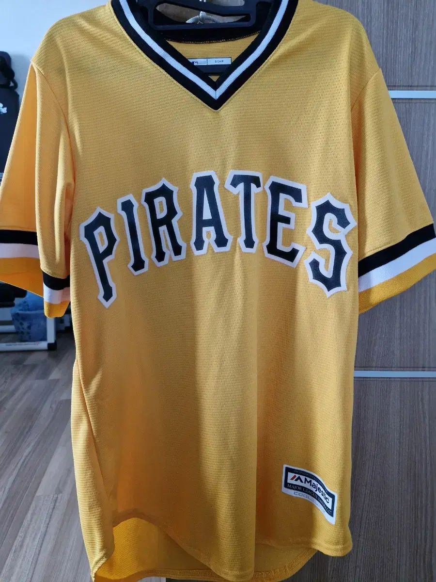 (Price Reduced x) [Overseas S] Majestic Kang Jung-ho Pittsburgh Uniform