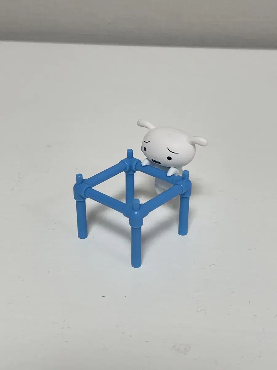 짱구 흰둥이 가챠 피규어