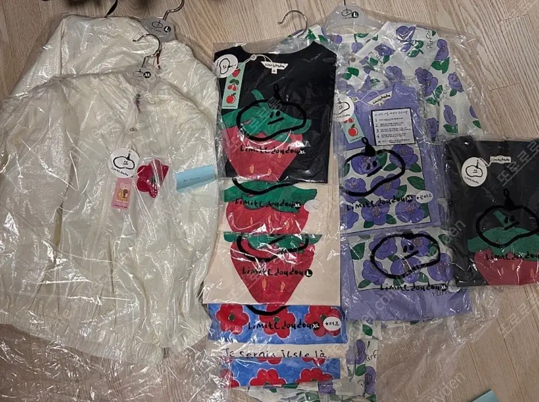 Limité Doudou 25ss Flower Daisy Strawberry L,XL