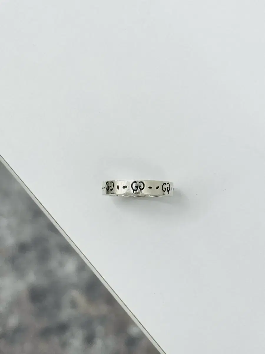 [백화점] 구찌 고스트 링 실버 3.8mm