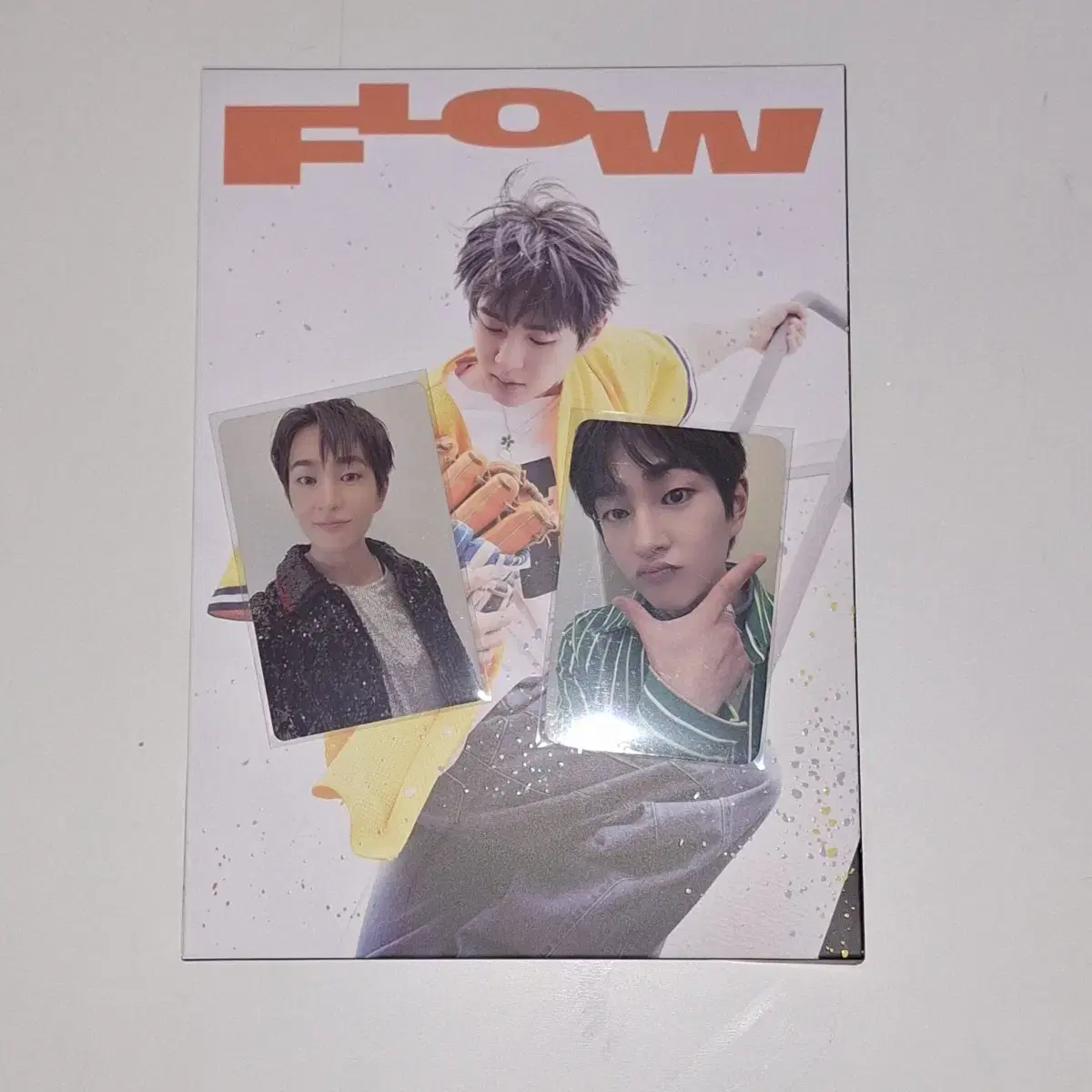 샤이니 온유 FLOW 플로우 WEENKEND 위켄드버전 포토북 앨범
