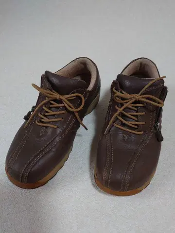 요넥스 워킹화 23.5cm