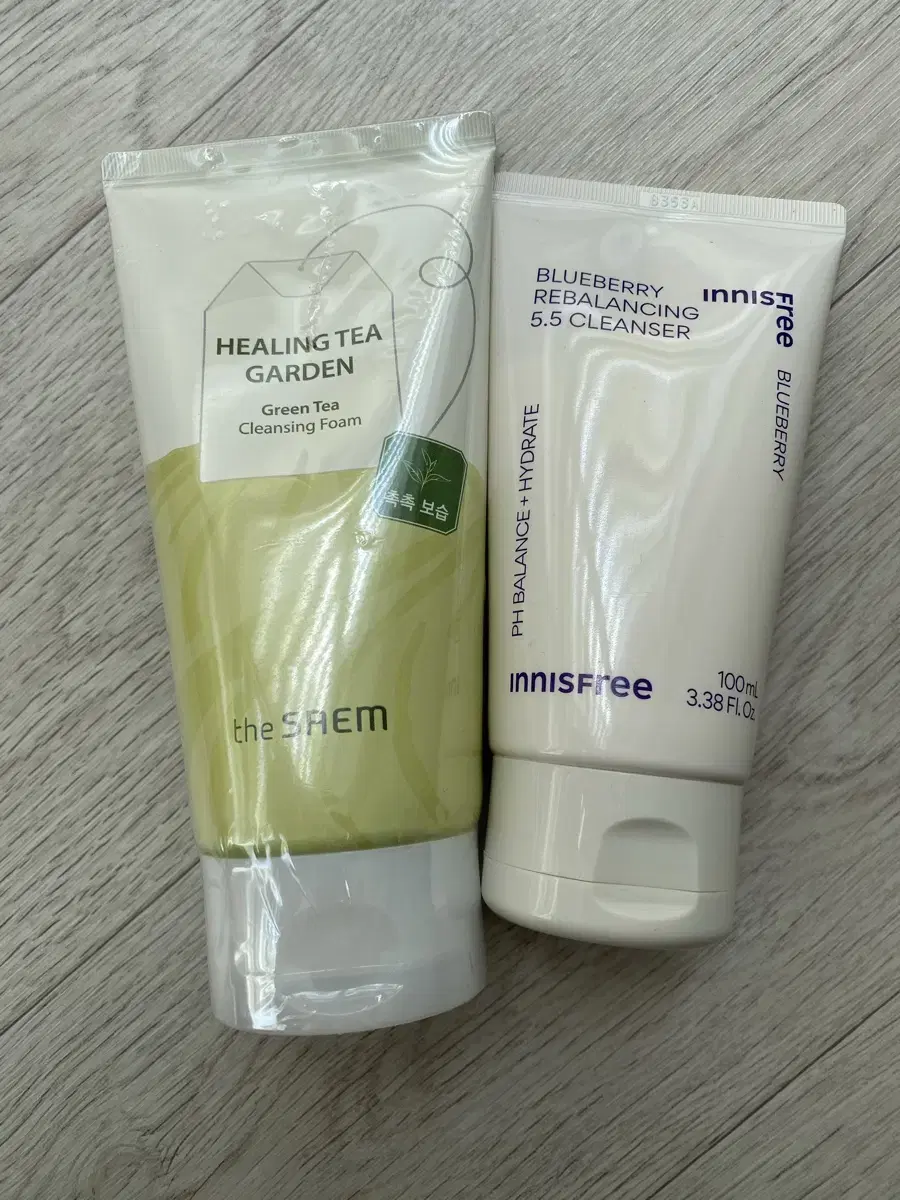 New/ Innisfree Thesam Cleansing Foam in Bulk (2pcs)
