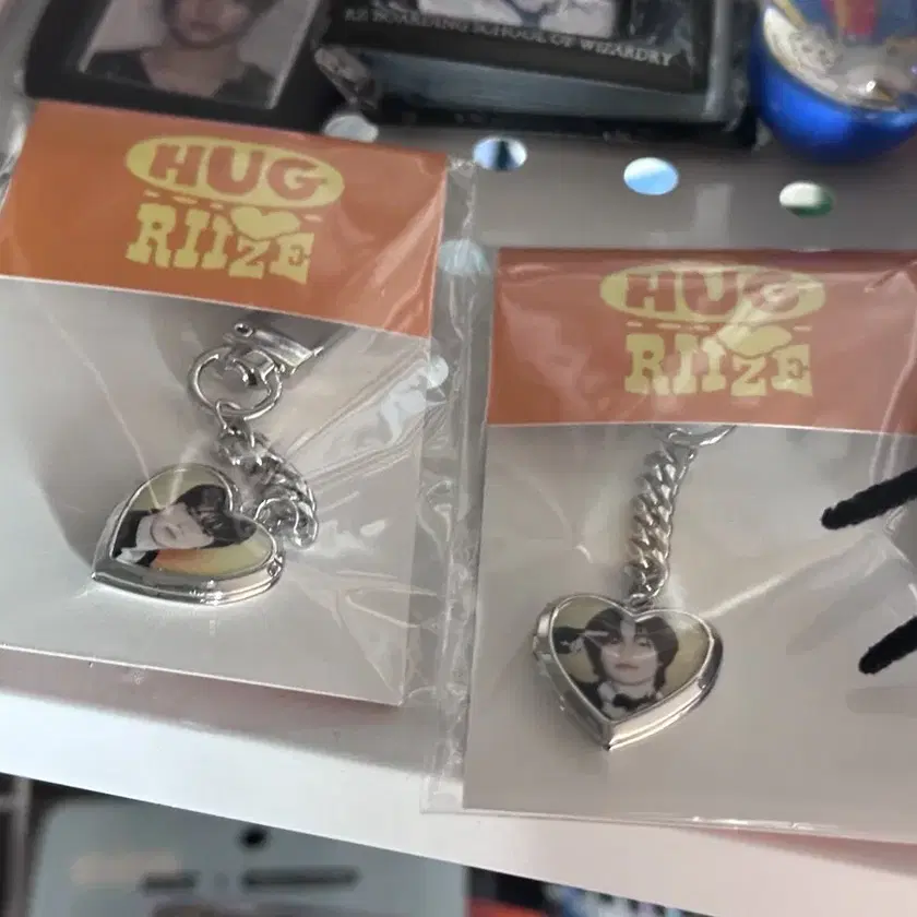 RIIZE | 라이즈 keyring sungchan RIIZE HUG MD KEY RING wonbin