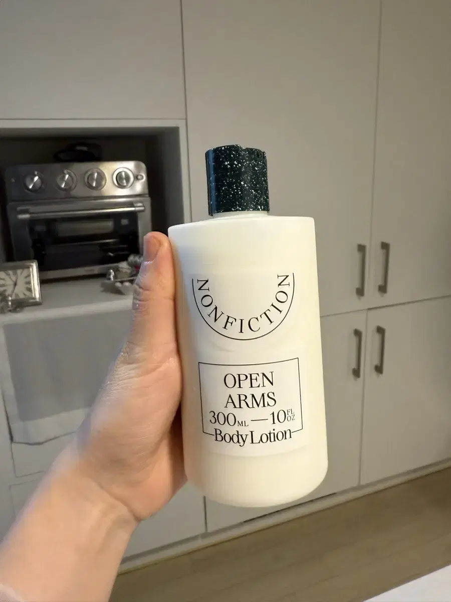 논픽션 바디로션 오픈암스 300ml 새상품