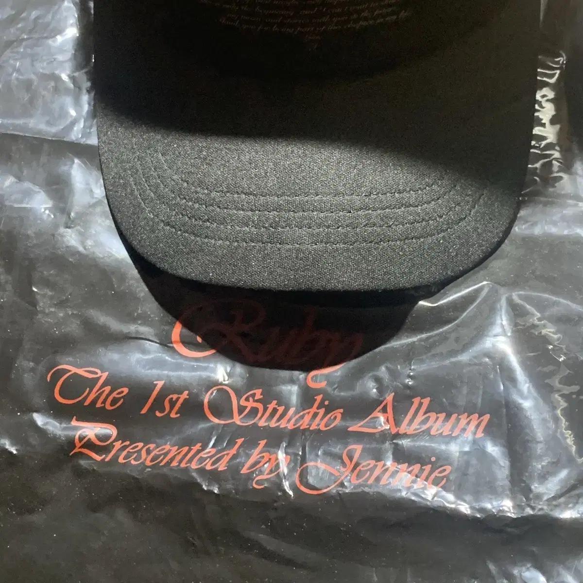 (New Item) jennie Hat pop up official goods Jennie Ruby