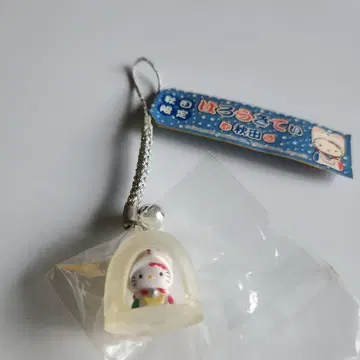 미개봉 아키타 한정판 헬로키티 눈사람 참