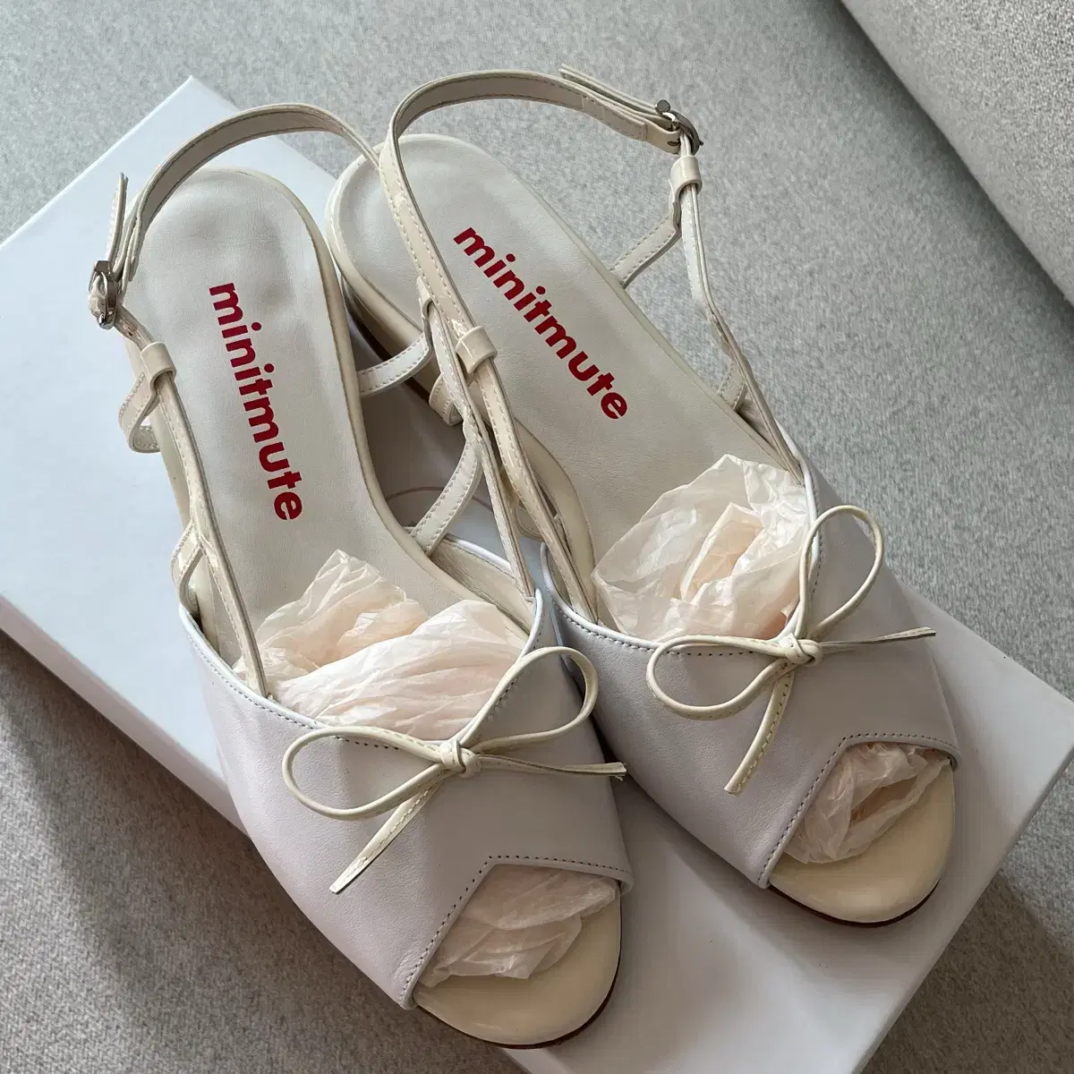 MINITMUTE | 미닛뮤트 Minutemute Ribbon Sandal White (225