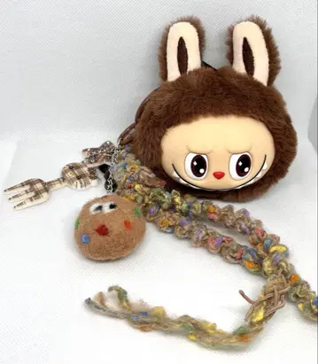 머리 러브 키링 스트랩 LABUBU 브라운 키티