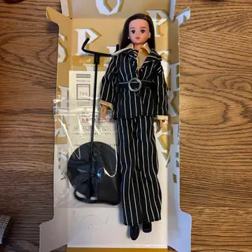 슈퍼 모델 클럽 나오미 제니 친구