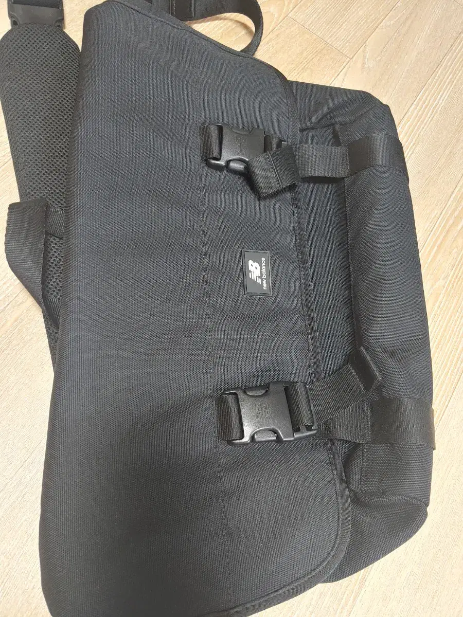뉴발 뉴발란스 메신저백
