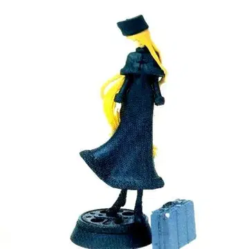 마츠모토 레이지 은하철도 999 메텔 피규어