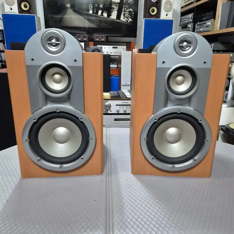LG JBL 북쉘프 스피커