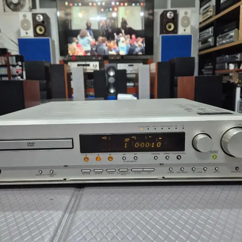 온쿄사의 올인원 리시버 DR-2000