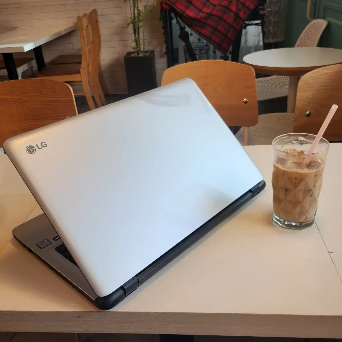 lg i5 배터리 새제품 15인치 ssd256 ram12gb 노트북