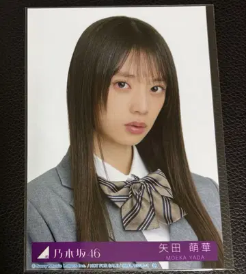 노기자카46 야다 모에카 브로마이드 네이블 오렌지