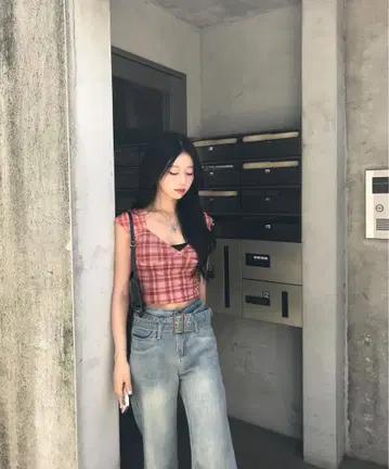 Emmy 백 오픈 체크 패턴 컷 티셔츠 y2k 그런지 홀타