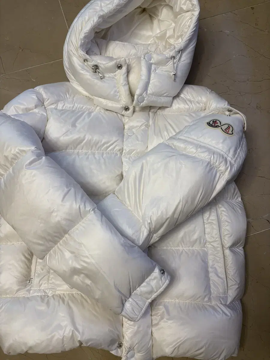 Moncler Maya 70 3 sizes