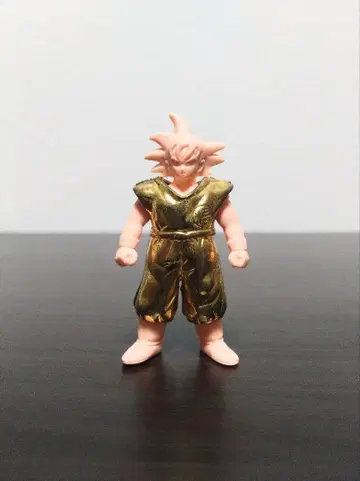 드래곤볼 메탈 자켓 크로스 업 지우개 손오공 피규어