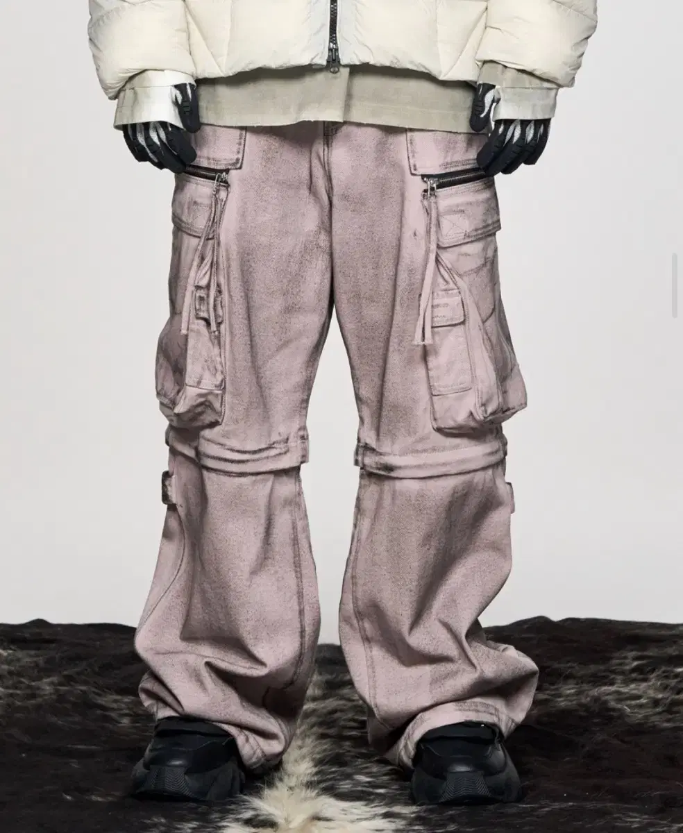 새상품 스키즘인듀싱 빅 카고팬츠 머드 big cargo pants mud