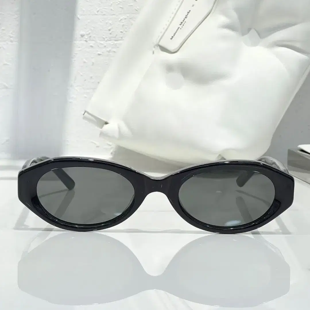 Maison Margiela x GENTLE MONSTER MM204