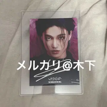 ATEEZ 우연 사인