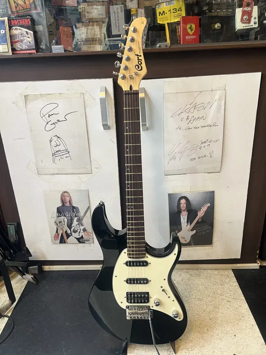 Cort G210 Used
