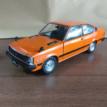 일본산 명차 1/24 이스즈 제미니 1800ZZ-R (1979)