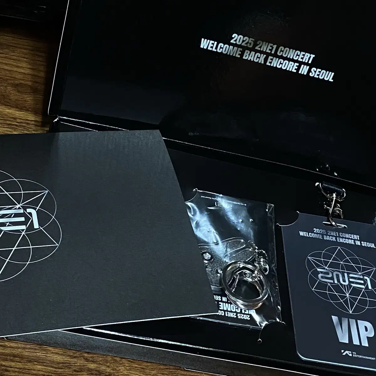 2NE1 VIP Merchandise
