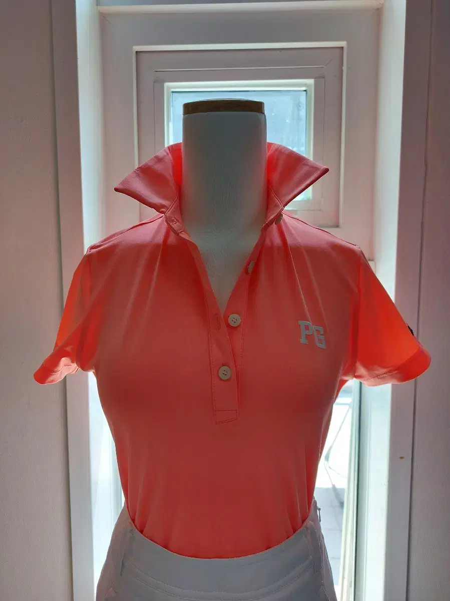 Pari Gates Golf Wear Shirt 85