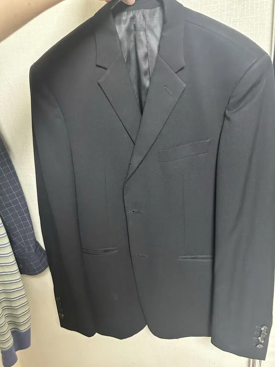 Mngu Three-Button Jacket