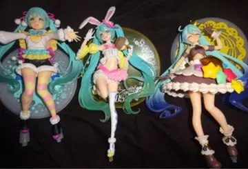 하츠네 미쿠 피규어 3종 개봉품 벌스데이 2020 (구매 560)