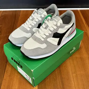 미사용 새상품 디아도라 diadora CAMARO