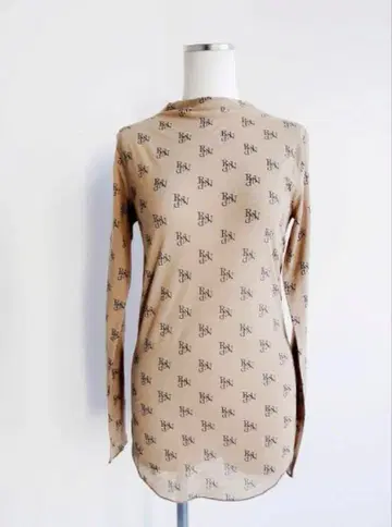 로드리리온 모노톤 도트 무늬 맥시 길이 튜닉