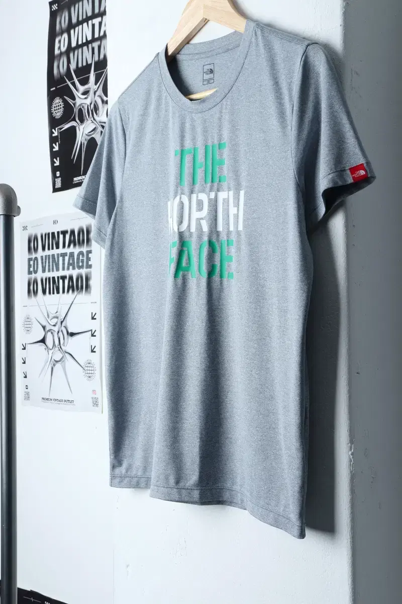 (F) North Face Short Sleeve T-Shirt Children's Key Big Logo Gray-12771