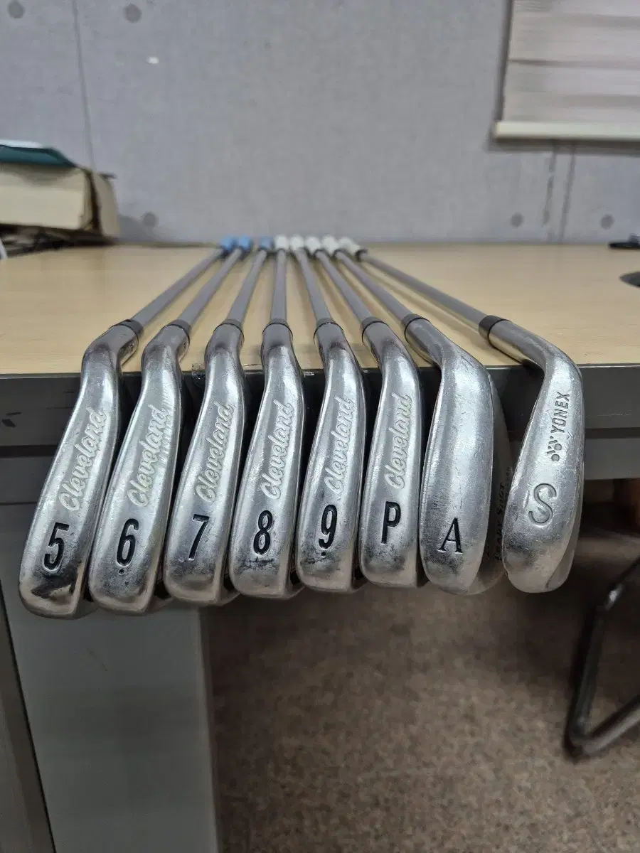 Women's iron set Cleveland