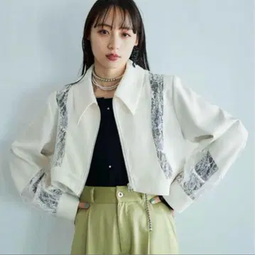 HARE 스팽글 레이스 블루종 화이트 정가: 15400